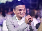 Người già xếp hàng dài nhận lì xì của Jack Ma vì tin giả