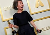 Tổng thống Hàn Quốc chúc mừng diễn viên đoạt giải Oscar