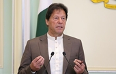 Thủ tướng Pakistan đổ lỗi trang phục sexy khiến phụ nữ bị hiếp dâm