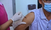Thống đốc Phnom Penh Không thiếu vaccine Covid-19 cho người dân