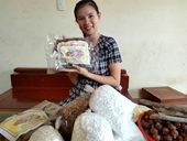 Cô giáo tiếng Anh tạo dấu ấn với đặc sản khoai gieo Quảng Bình
