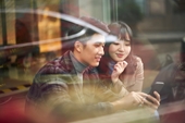 Chồng lên chức, vợ thấp thỏm