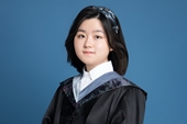 Nữ sinh 16 tuổi tốt nghiệp đại học hàng đầu Canada