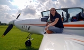 Cô gái 19 tuổi sẽ bay vòng quanh thế giới để lập kỷ lục mới