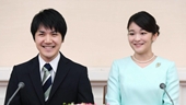 Bạn trai thường dân quyết cưới công chúa Nhật Bản