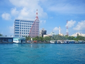 Một Maldives không xa hoa