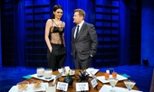 James Corden bị chỉ trích vì chế giễu đồ ăn Á