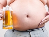 Tác hại khôn lường khi người thừa cân, béo phì uống rượu bia