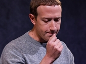 Facebook đẩy trách nhiệm chống tin giả cho người dùng