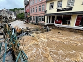 Người Việt tại Đức giúp đỡ nước sở tại khắc phục hậu quả lũ lụt