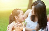 Tạo hố sâu khoảng cách vì 4 sai lầm khi dạy con