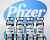 Vắc xin Pfizer BioNTech được Mỹ phê duyệt hoàn toàn