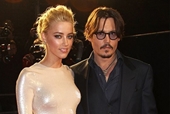 Johnny Depp tiếp tục kiện vợ cũ