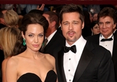 Angelina Jolie cảm thấy tan nát khi ly hôn Brad Pitt