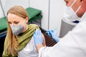 Nghị viện châu Âu dự kiến phê chuẩn hộ chiếu vaccine vào tháng Sáu