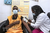 Dịch bệnh căng thẳng tại Ấn Độ Mối lo về nguồn vaccine ở châu Phi