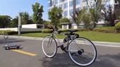 Kỹ sư Trung Quốc chế xe đạp tự thăng bằng dành cho người vụng về