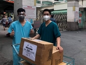 Các nhóm người Việt ở nước ngoài giúp đỡ y, bác sĩ tuyến đầu
