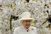 Nữ hoàng Anh từ chối nhận giải “Người cao tuổi của năm”
