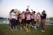 Hội người Việt Nam tại Fukuoka tổ chức giải bóng đá gây quỹ vaccine ủng hộ Việt Nam