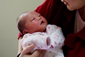 Gần 12 triệu trẻ em Trung Quốc “vô hình” vì chính sách một con