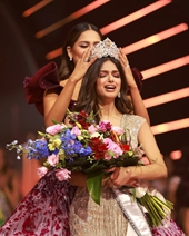 Hai câu trả lời giúp người đẹp Ấn Độ đăng quang Hoa hậu Hoàn vũ 2021