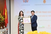 Trao 20 giải thưởng cuộc thi Kiều bào hát dân ca trên Đài Tiếng nói Việt Nam