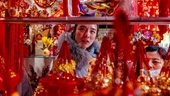 Chính sách chống dịch khiến dân Trung Quốc không dám về quê ăn Tết