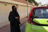Những câu chuyện phía sau chiếc taxi màu xanh của phụ nữ Ả Rập Xê Út