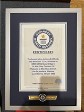 Cầu kính Mộc Châu được công nhận kỷ lục Guinness