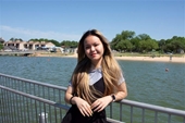 Từ chỗ kém tiếng Anh, nữ sinh bứt tốc tốt nghiệp trước hạn