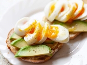 Ăn kiêng giảm cân bằng trứng luộc có tốt cho sức khỏe