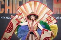 Chiếu Cà Mau là trang phục dân tộc đẹp nhất tại Hoa hậu Hoàn vũ Việt Nam 2022