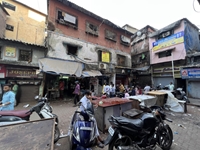 Một ngày sống trong khu ổ chuột Ấn Độ của khách Việt
