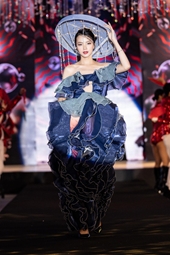 Di sản âm nhạc Việt Nam được tôn vinh tại Thailand Fashion Week 2022