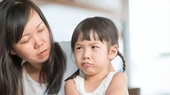 Nghiên cứu của ĐH Harvard 3 cách nhanh nhất gây hại con mà bố mẹ không biết