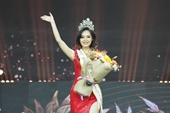 Cô gái Tày Nông Thúy Hằng trở thành Hoa hậu Các dân tộc Việt Nam 2022