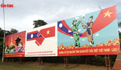 Sắt son tình hữu nghị Việt Nam - Lào hai bên biên giới