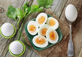 Ăn trứng luộc vào đúng lúc này mới giúp ngừa ung thư vú