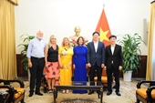 Gia đình Anh hùng Nguyễn Văn Lập góp phần xây dựng cộng đồng người Việt tại Hy Lạp