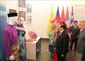 Khai mạc triển lãm Sắc màu văn hóa ASEAN