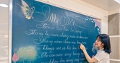 Nghị lực của cô giáo khuyết tật bền bỉ luyện chữ đẹp bằng tay trái