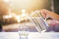 6 lý do uống nước có thể giúp giảm cân