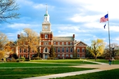 Harvard văng khỏi top 10 trường tốt nhất ở Mỹ