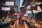 Cùng nữ tiến sĩ trải nghiệm các chợ truyền thống ở Trung Quốc