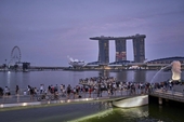 Singapore phạt tù người trốn cách ly đi lĩnh thưởng vé số