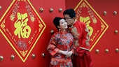 Trung Quốc Phong tục tranh thức ăn trong đám cưới để chúc phúc cho cô dâu chú rể