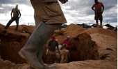 Khu vực khai thác mỏ ở Venezuela là điểm nóng của nạn buôn bán tình dục và bạo lực