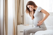Mẹ bầu có 3 biểu hiện này đi khám thai ngay kẻo hối không kịp
