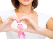 Ung thư vú có yếu tố di truyền nhưng có thể phòng ngừa được bằng cách thay đổi lối sống